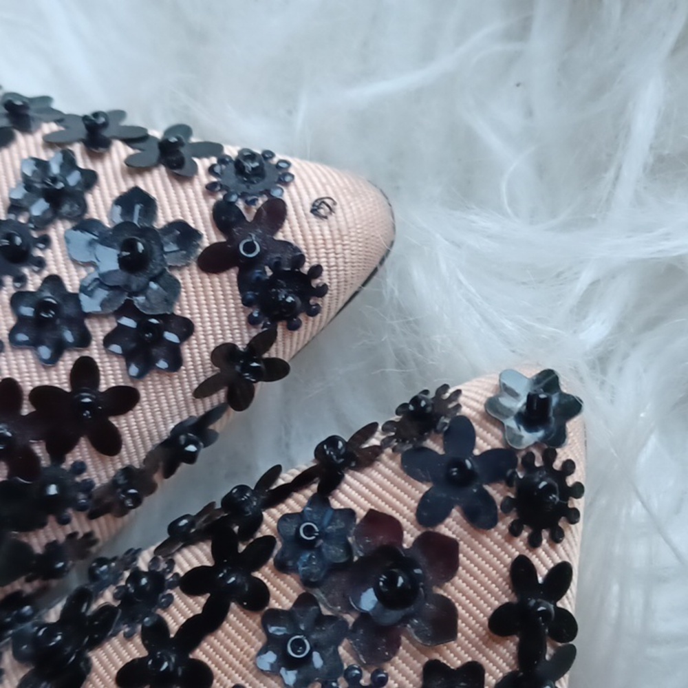 Zara Basic Heels - image 4